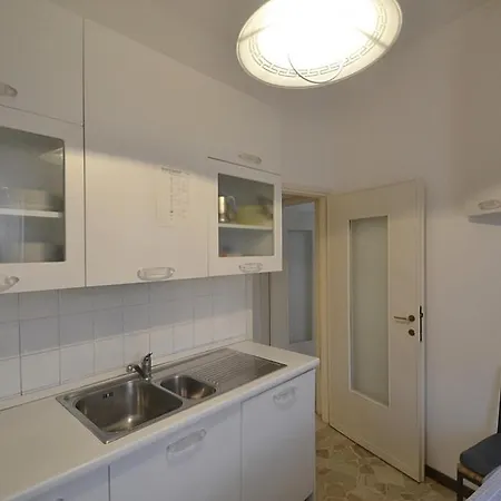 Sleeps 4 Wifi
